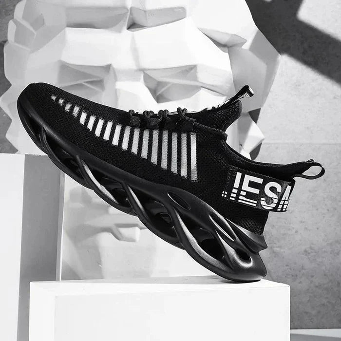 Black / 40