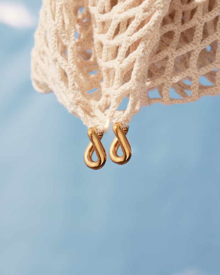 Allure Hoop