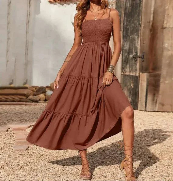 Mandotos chic chiffon layered swing dress featuring flowing fabric and elegant design, perfect for stylish occasions.