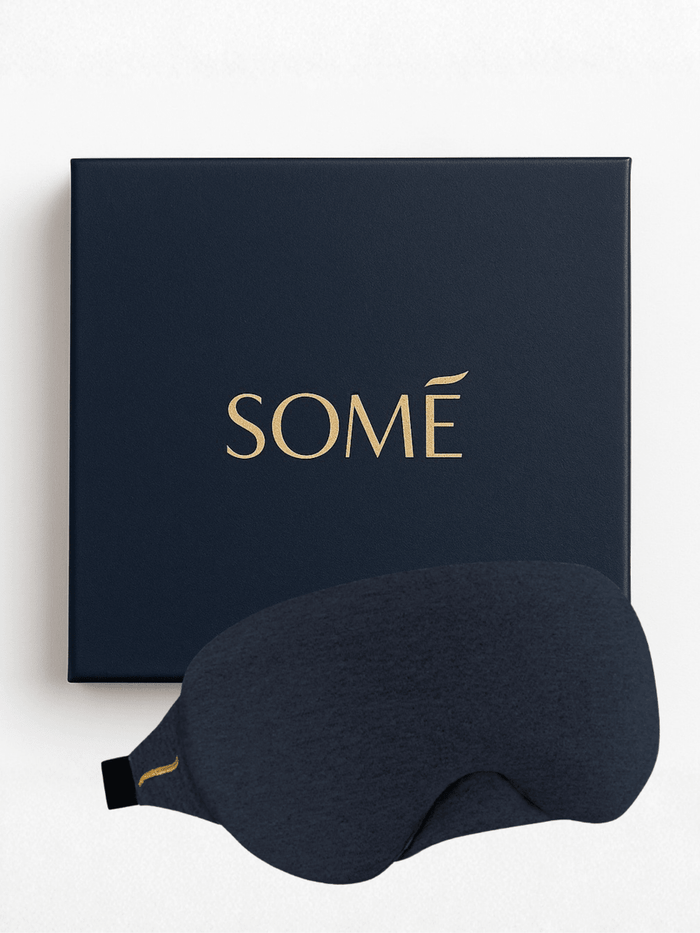 Lusome Sleep USA Collagen Infusion Sleep Mask for skin care, showing a soothing, hydrating mask applied to the face.
