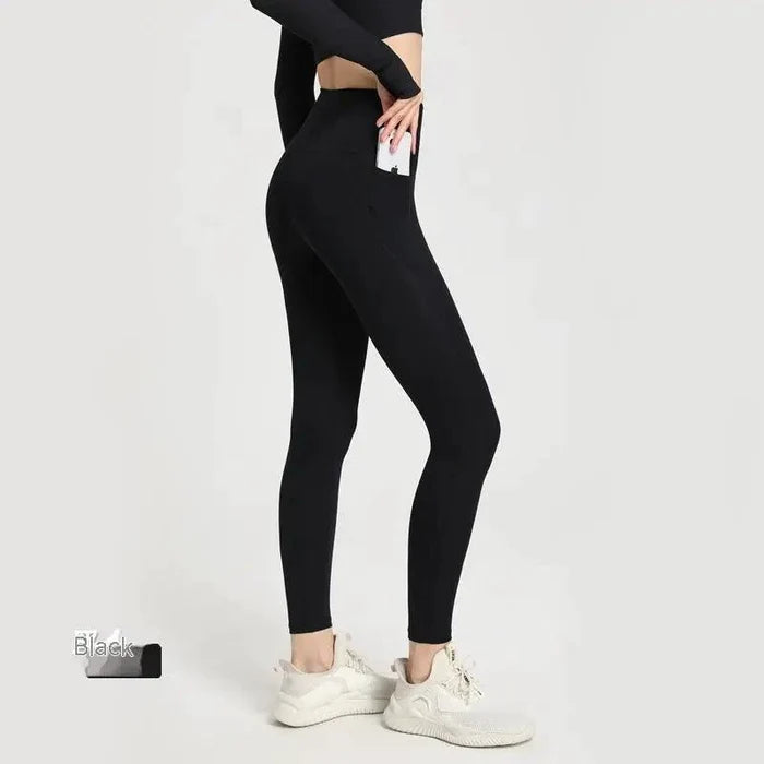 Mandotos women's dual-comfort athletic pants with a stretchy waistband and tapered fit, ideal for active wear and casual outings.