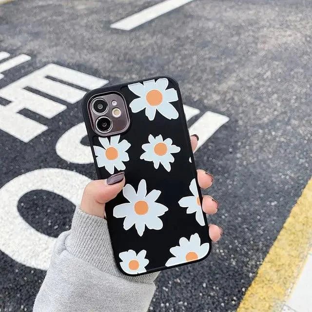 Mandotos Floral Love phone case with colorful floral design and protective edges for iPhone or smartphone.