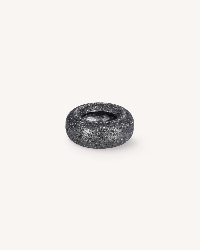 18k Black florentine frosted finish gold forte bead on white background