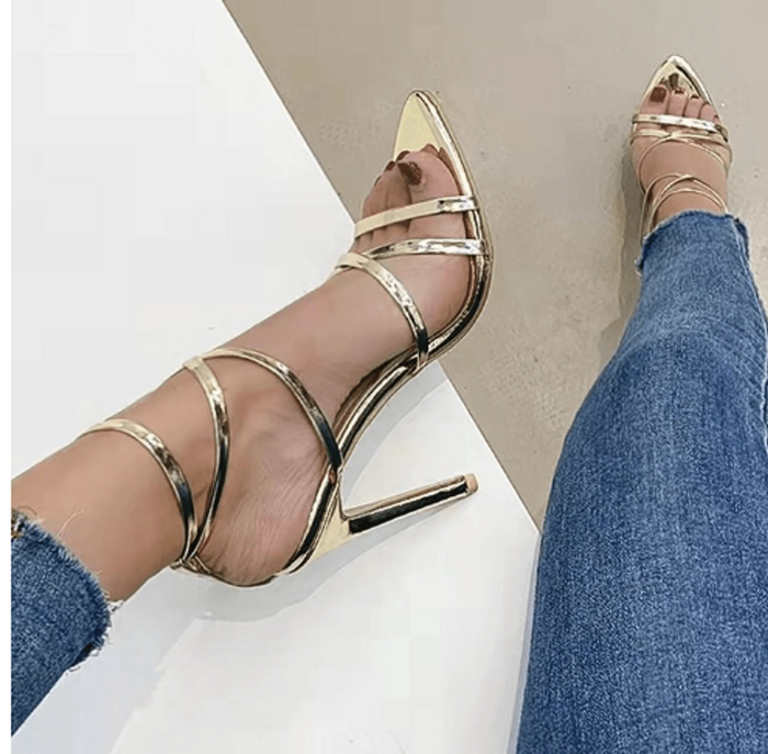 Golden / 10 (42)