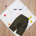 Kids fashion set: white eyelash tee & olive ripped pants, playful style for toddlers