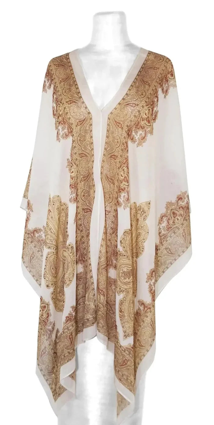 Mandotos Sea Breeze Wrap showing lightweight fabric with ocean-inspired patterns and soft, flowing design.