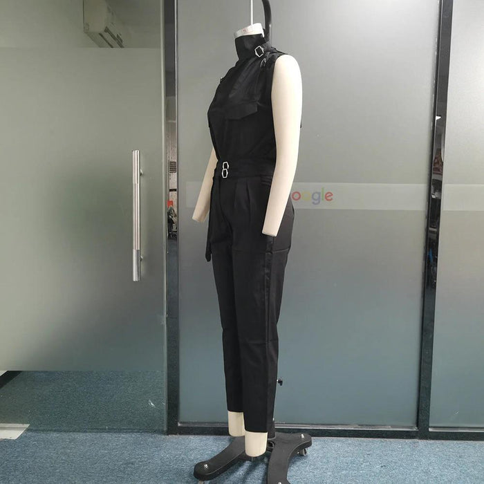 Ancient Energy shoulder slimming waist belt paired with a stylish blouse and pants, highlighting a sleek, modern fashion look.