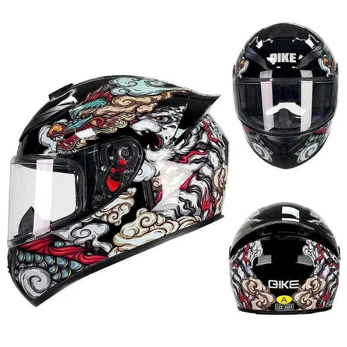 Mandotos Ultimate Protection complete coverage helmet with safety padding and aerodynamic design for adventurous riders.