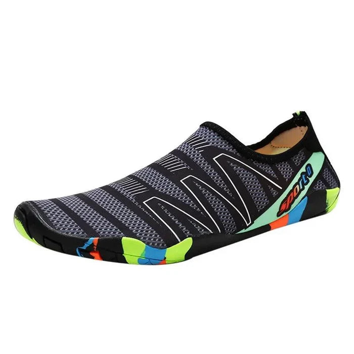 Unisex MANDOTOS swimming shoes with lightweight, quick-dry material and slip-resistant soles for water activities.