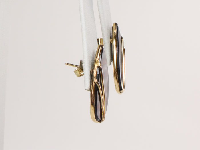 Vintage 14k Yellow Gold Black Onyx Teardrop Shaped Stud Earrings with Post Backs