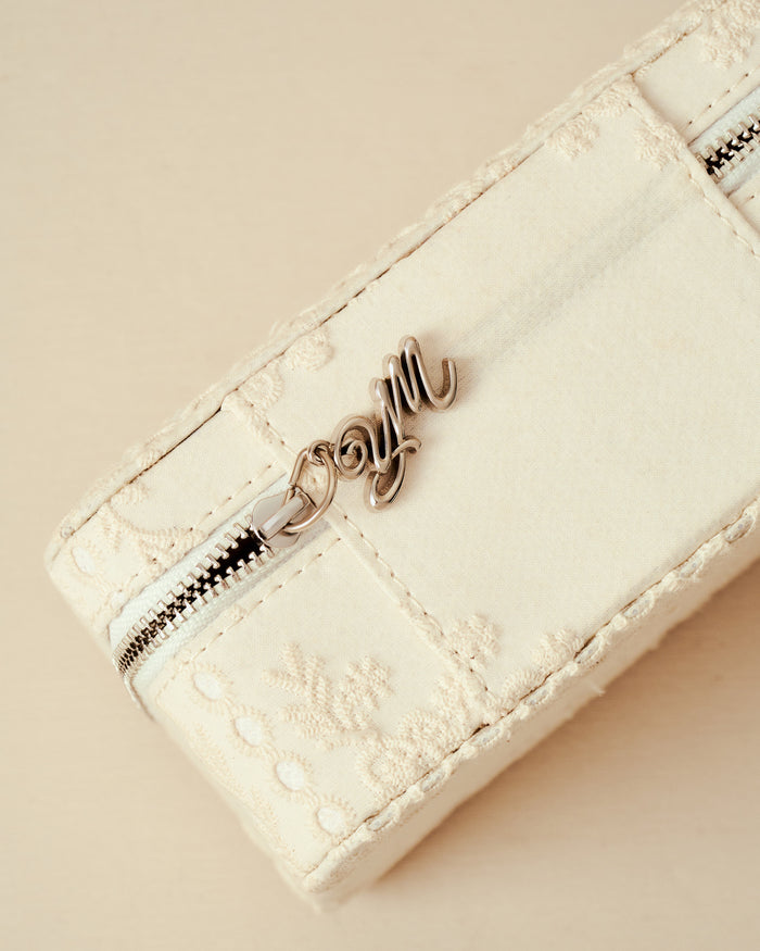 YVIS Grid Lace Tart Box - FUNDAMENTAL Mitr X YVIS