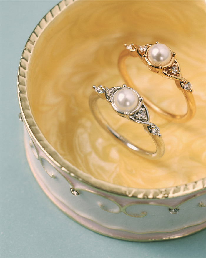 YVIS Moonlit Brass Ring - Swanlake Collection