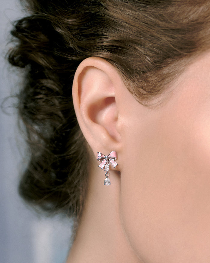 YVIS Ruban Blanc Brass Stud Earrings - Swanlake Collection